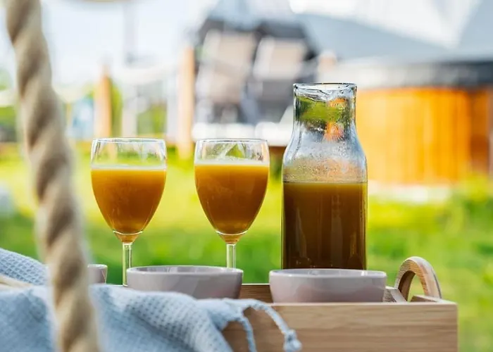 Glamping Kaszuby אוהל מפואר Pomysk Wielki